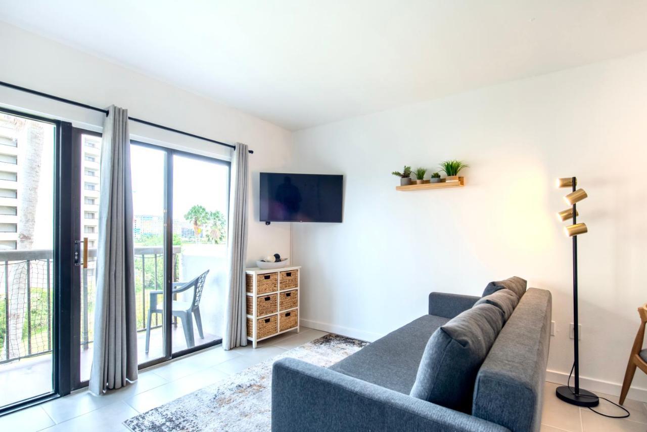 Studio Near Universal Studios With Great View Orlando Exterior photo